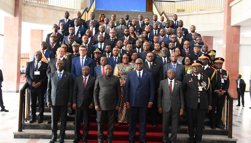Le Président de la République préside la cérémonie marquant le dixième anniversaire du Collège de Hautes Etudes de Stratégie et de Défense jumelée de la cérémonie de clôture de l’année 2025-2026 et du lancement de l’année 2026-2027 au CHESD et à l ESAM