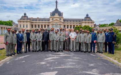 Voyage d’études du CHESD en France et en Belgique : une immersion au cœur des institutions stratégiques, de défense et de coopération internationale